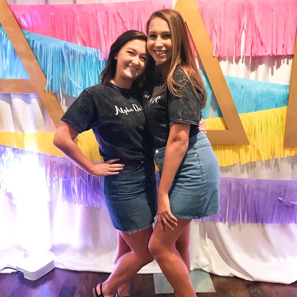 Meet your Posher, Roni - Picture 2 of 6